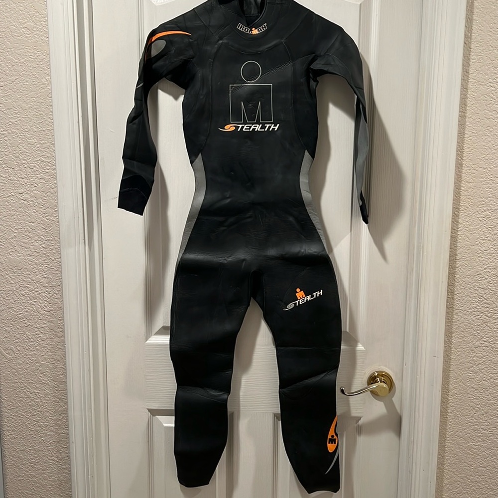 Black and Gray Women's Wetsuit